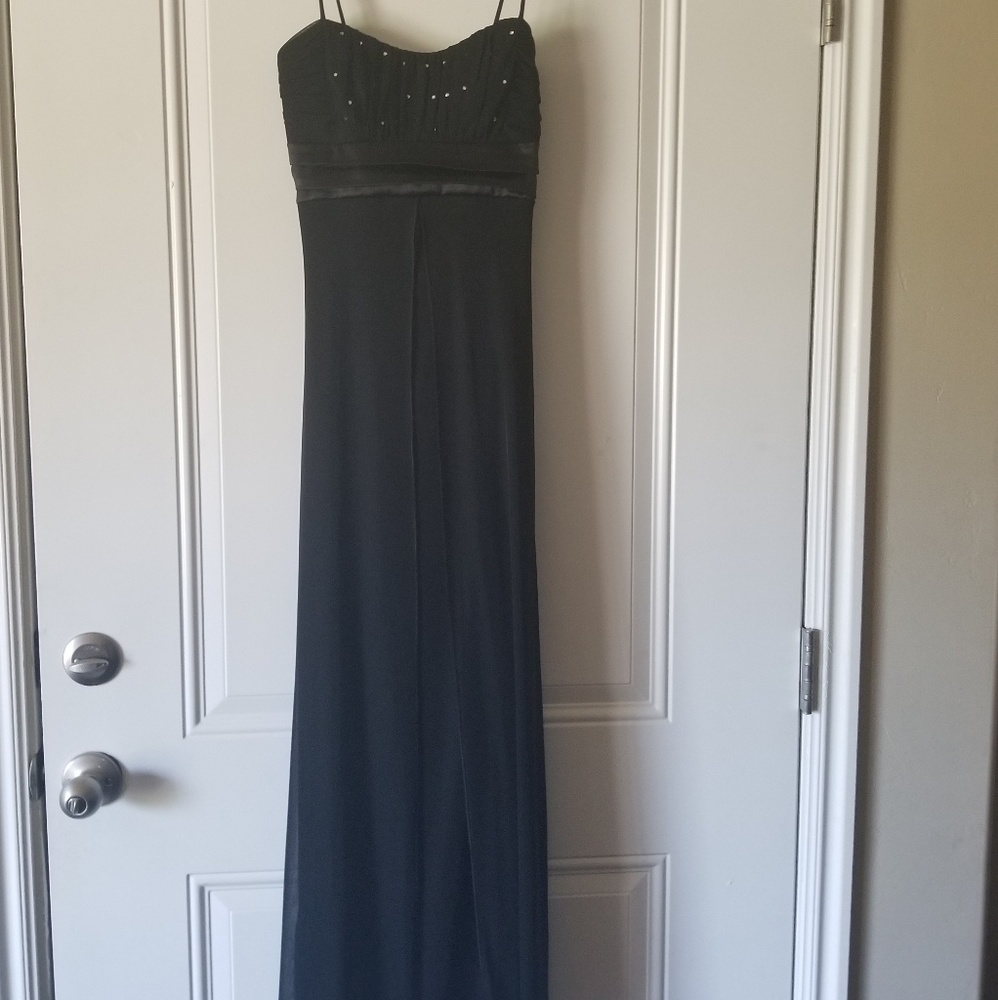 Long black dress